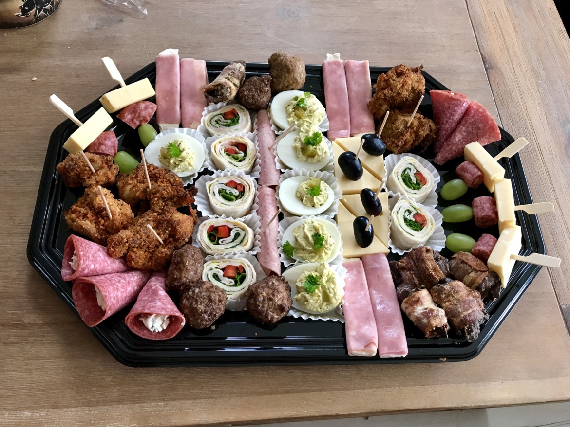 Partyhapjes-50-stuks.jpg